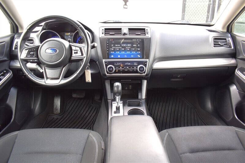 2018 Subaru Outback 2.5i Premium