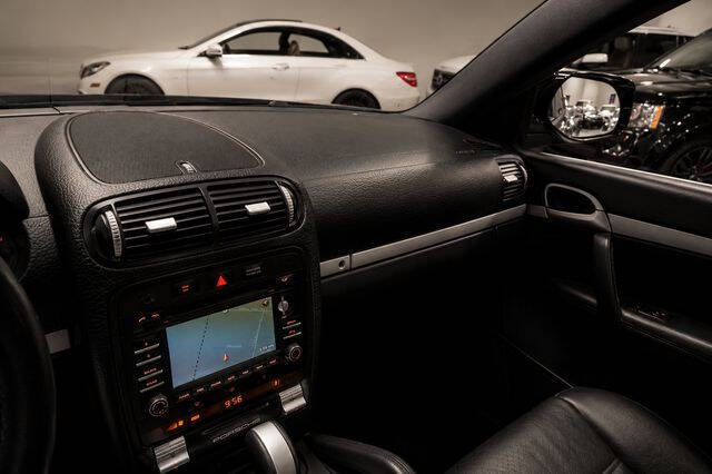 2010 Porsche Cayenne Tiptronic