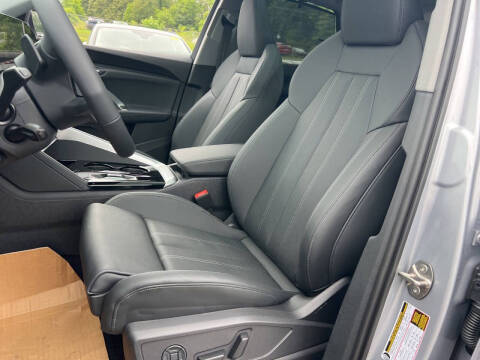 2026 Audi Q5 quattro Premium Plus TFSI