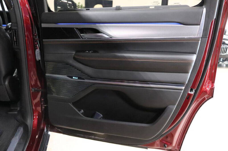 2023 Jeep Grand Wagoneer Series III