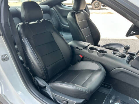 2023 Ford Mustang EcoBoost Premium