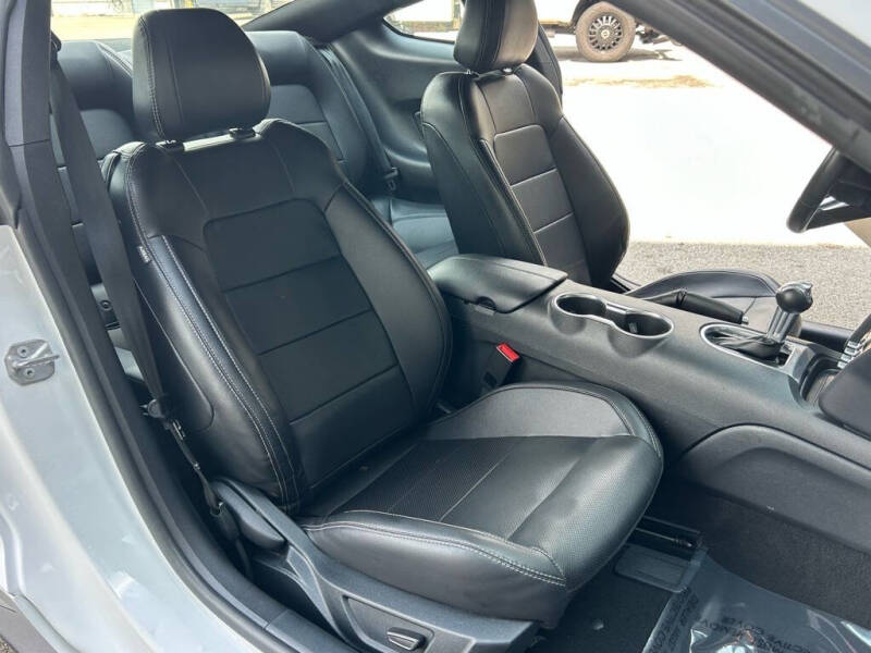 2023 Ford Mustang EcoBoost Premium