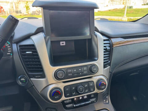 2017 GMC Yukon XL Denali