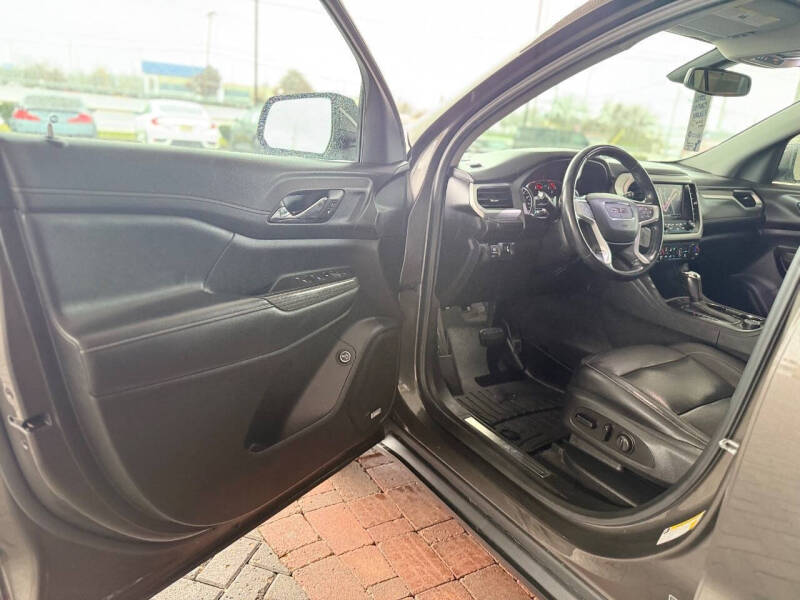 2019 GMC Acadia SLT-1