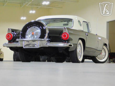 1956 Ford Thunderbird