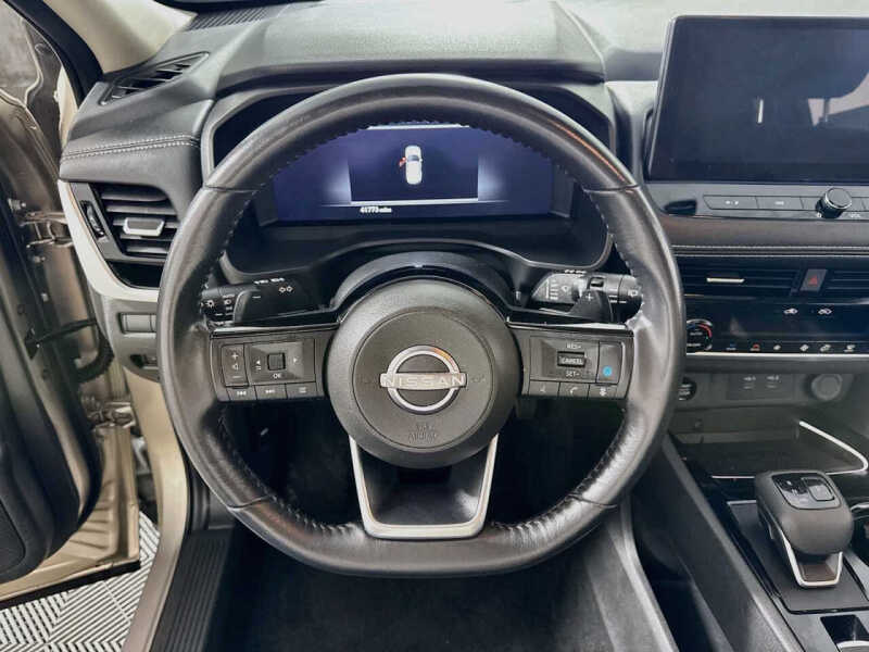 2024 Nissan Rogue SL