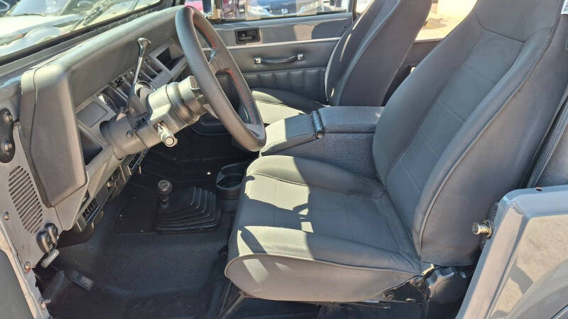 1988 Jeep Wrangler Laredo