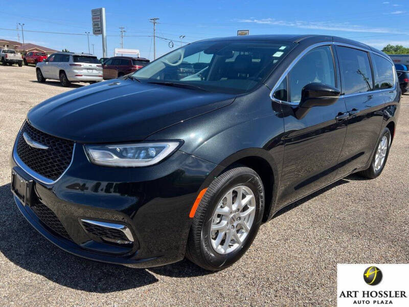 2023 Chrysler Pacifica Touring L