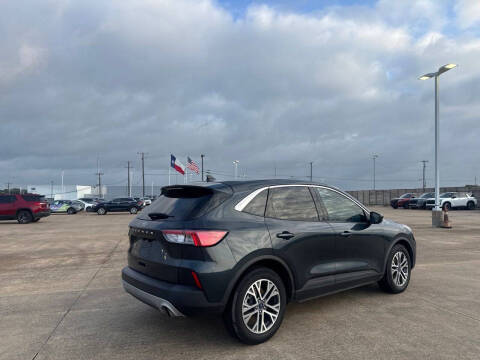 2022 Ford Escape SEL