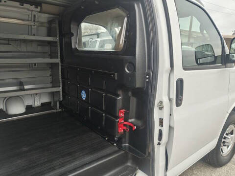 2021 Chevrolet Express 2500