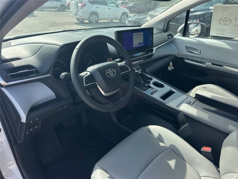 2026 Toyota Sienna
