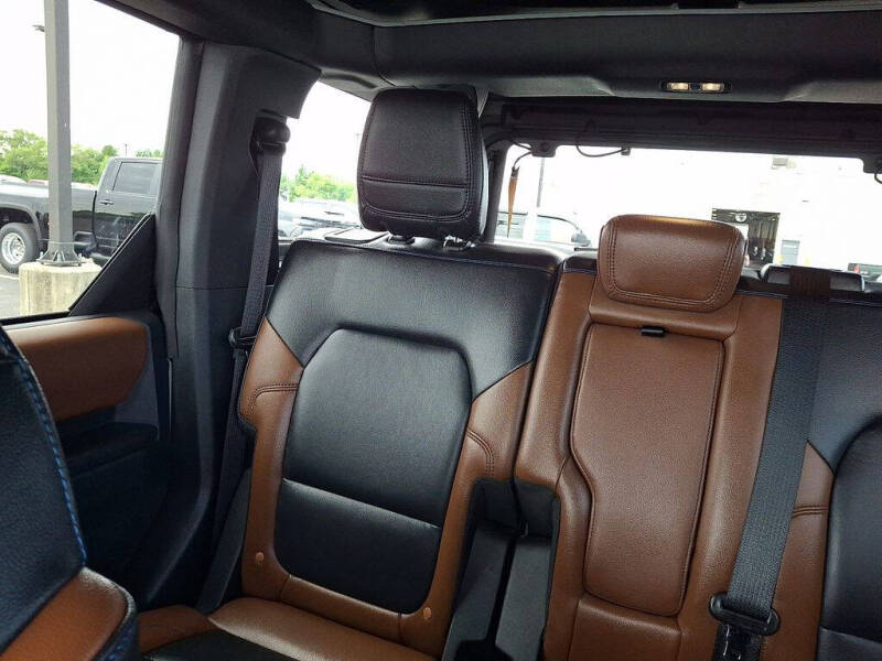 2024 Ford Bronco Outer Banks