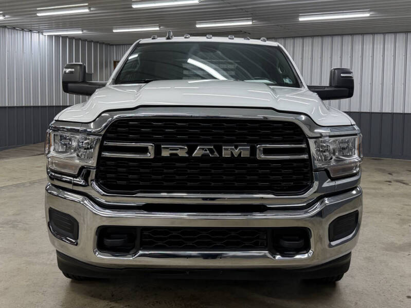 2024 RAM 3500 SLT
