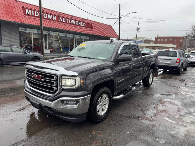 2016 GMC Sierra 1500 SLE's photo
