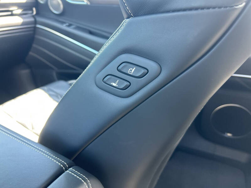 2022 Genesis GV80 3.5T