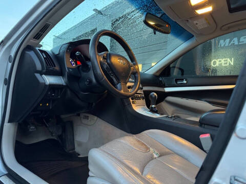 2009 Infiniti G37 Sedan x