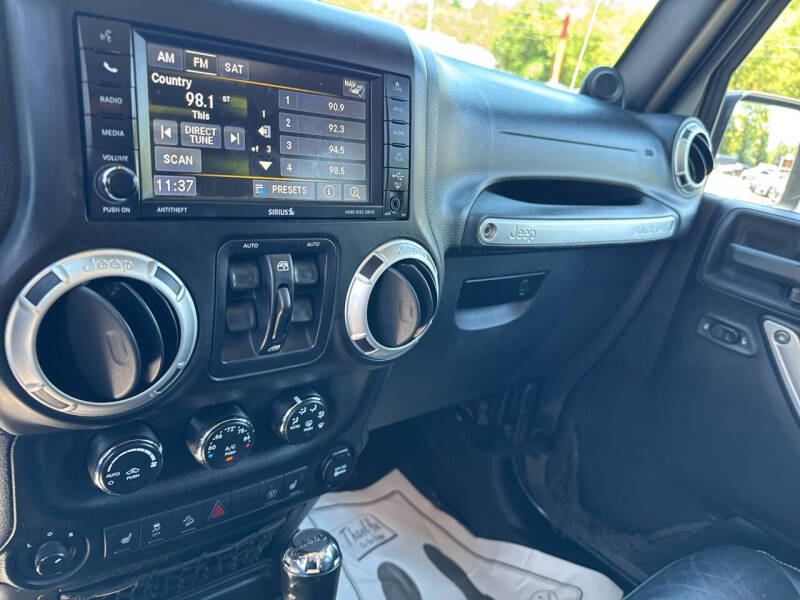 2014 Jeep Wrangler Unlimited Sahara