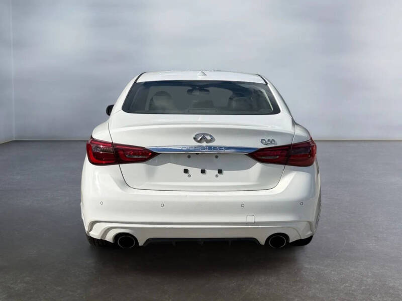 2022 Infiniti Q50 Luxe