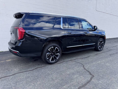 2023 GMC Yukon XL SLT