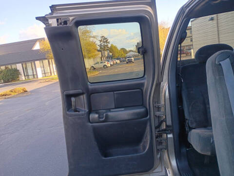2000 Chevrolet Silverado 2500 LS