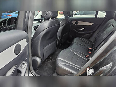 2019 Mercedes-Benz GLC GLC 300