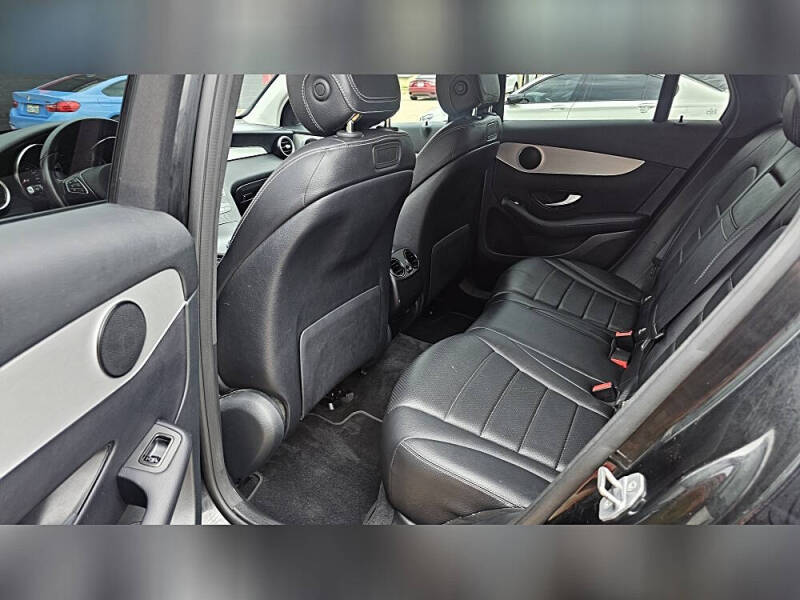 2019 Mercedes-Benz GLC GLC 300