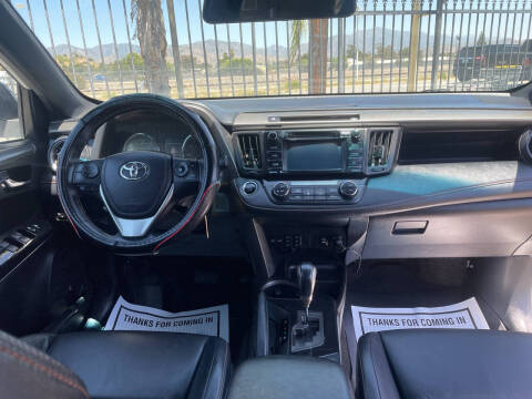 2016 Toyota RAV4 SE