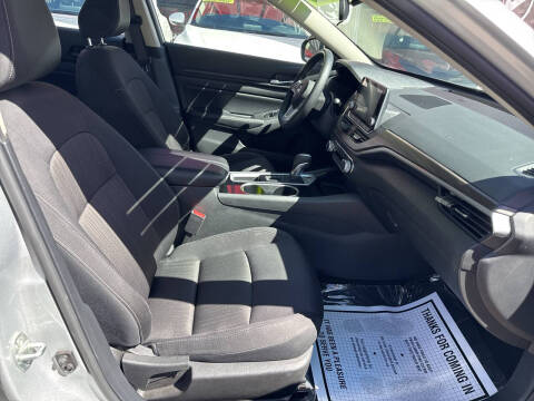 2024 Nissan Altima 2.5 SV