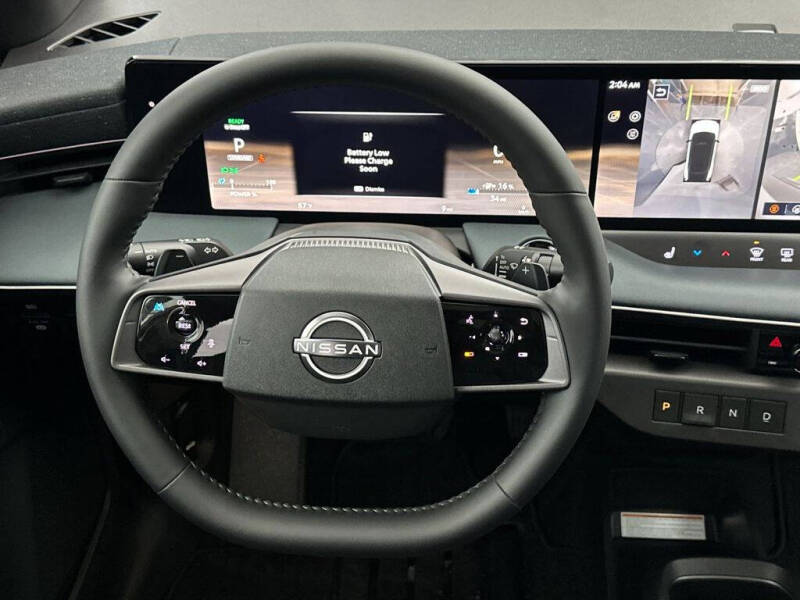 2026 Nissan LEAF Platinum+
