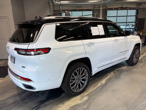 2023 Jeep Grand Cherokee L Summit