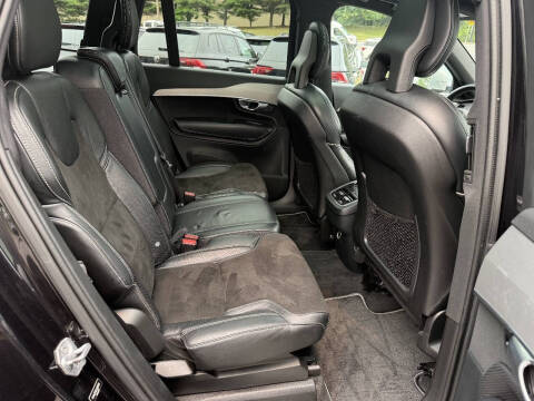 2018 Volvo XC90 T6 R-Design