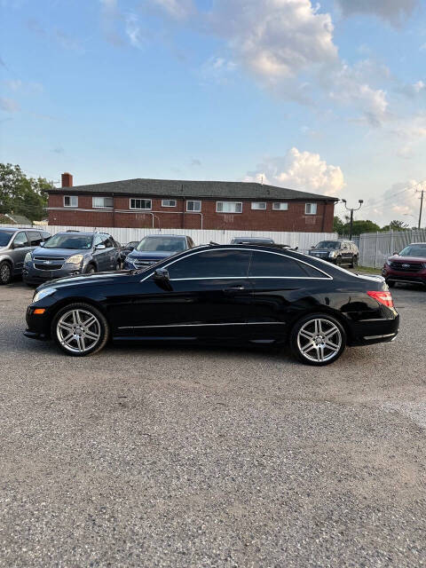 2010 Mercedes-Benz E-Class for sale at Unlimited Auto Sales Inc. in Detroit, MI