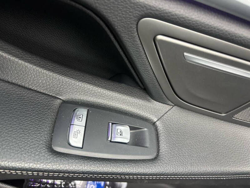 2022 BMW 7 Series 740i