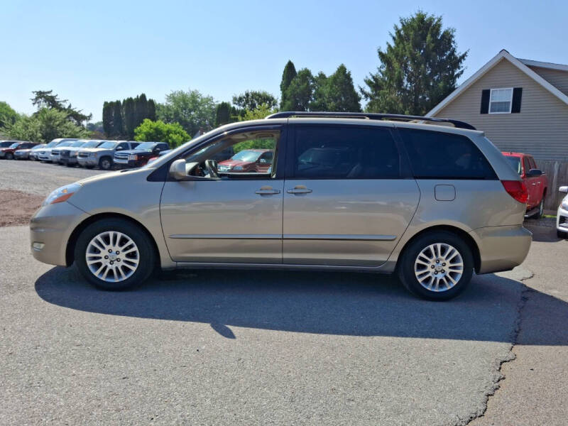 2009 Toyota Sienna XLE