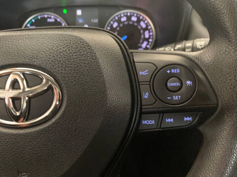 2022 Toyota RAV4 Hybrid XLE
