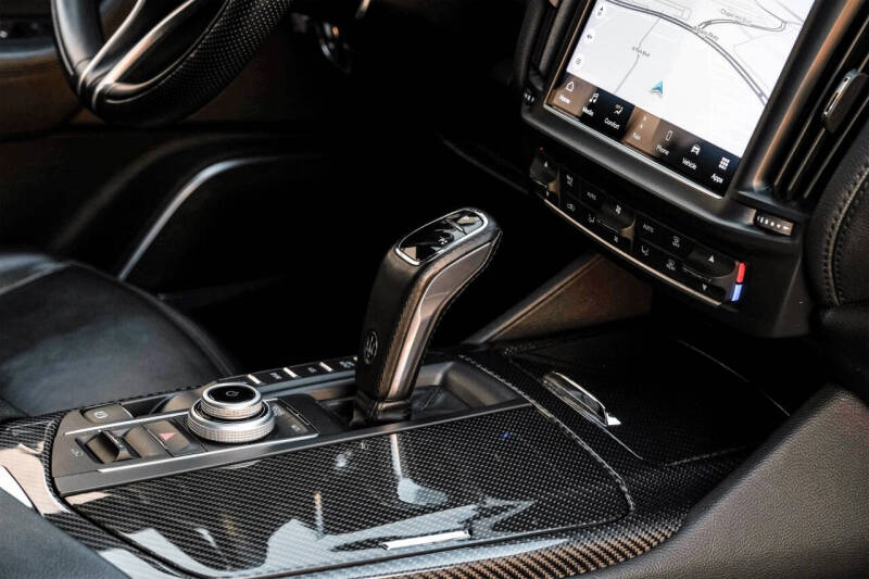 2022 Maserati Levante Modena