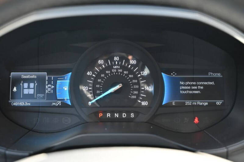 2024 Ford Edge Titanium