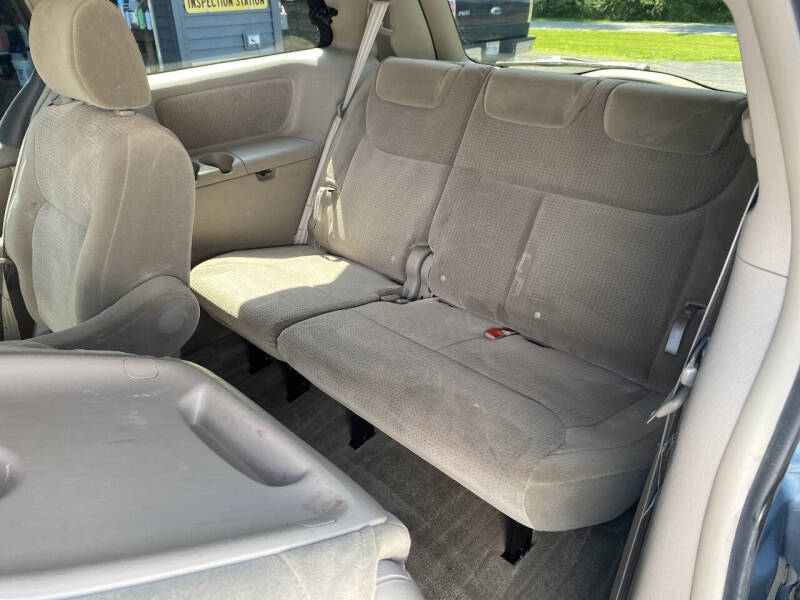 2008 Toyota Sienna LE 7-Passenger