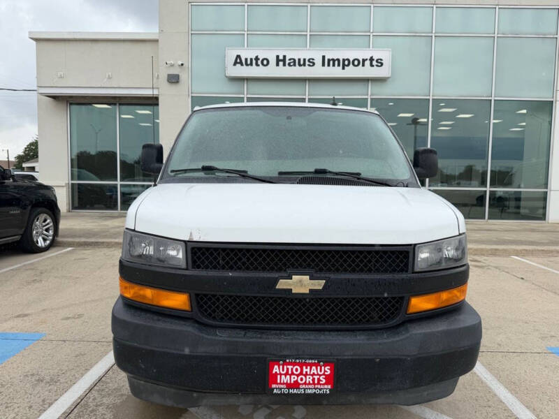 2022 Chevrolet Express 2500