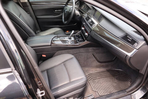 2012 BMW 5 Series 528i