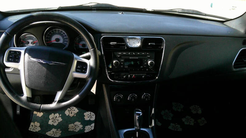 2012 Chrysler 200 Touring