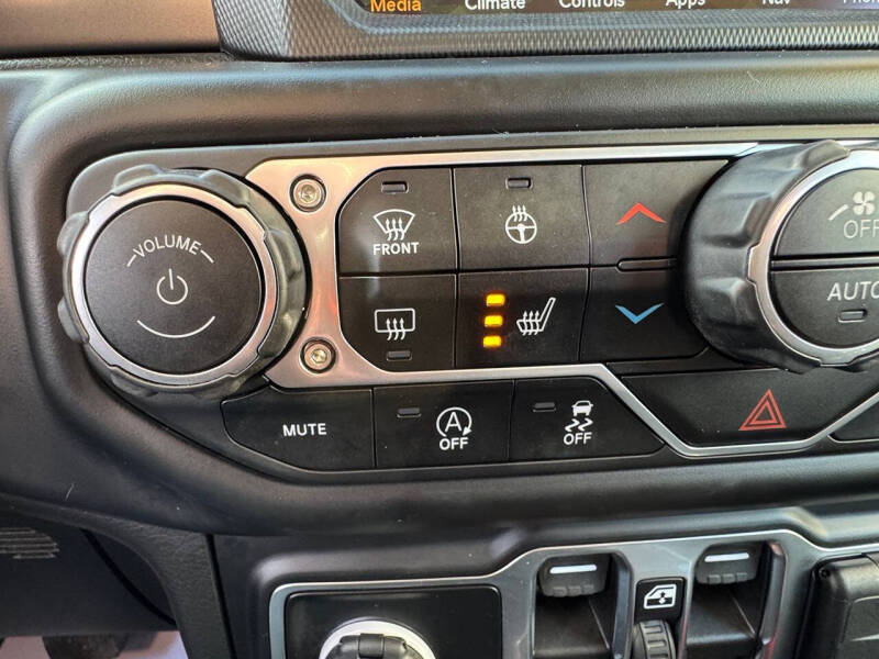 2022 Jeep Gladiator Sport S