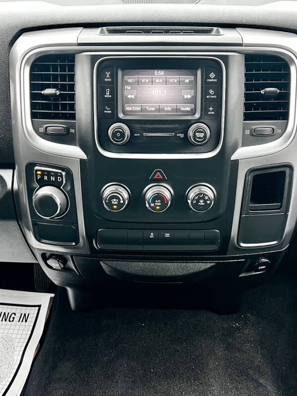 2022 RAM 1500 Classic SLT