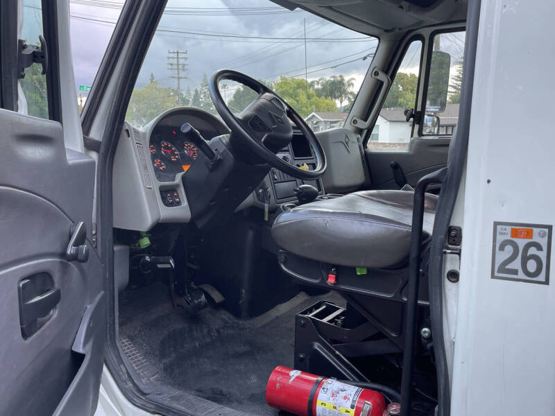 2019 International DuraStar 4300