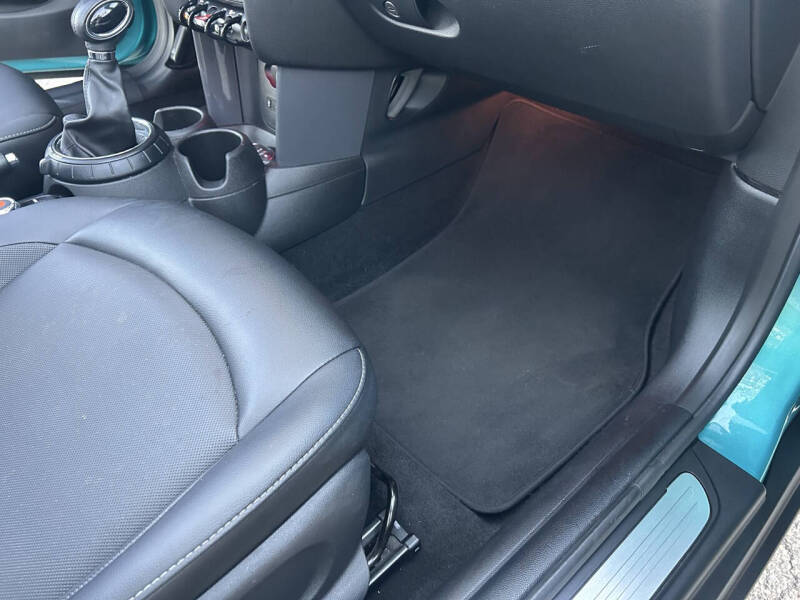 2016 MINI Convertible Cooper