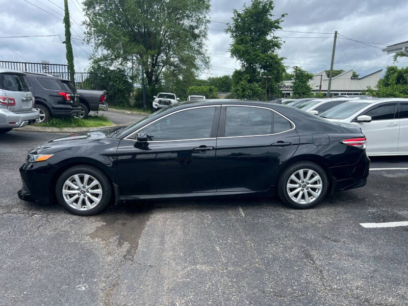2020 Toyota Camry LE