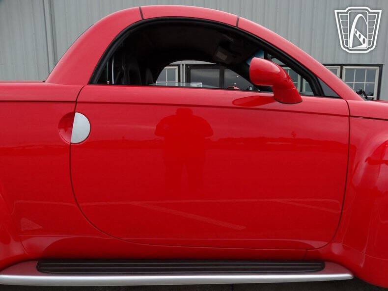 2004 Chevrolet SSR LS