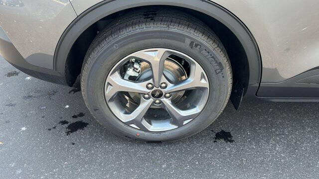 2025 Ford Escape Hybrid ST-Line