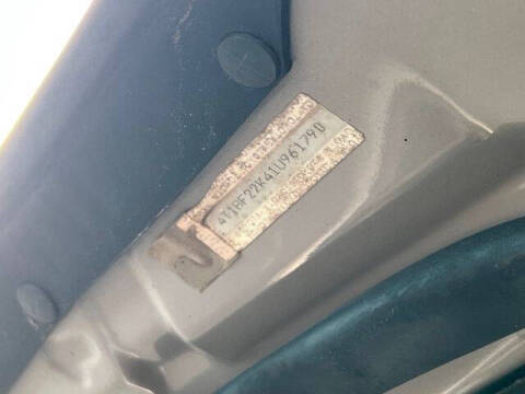 2001 Toyota Camry LE V6