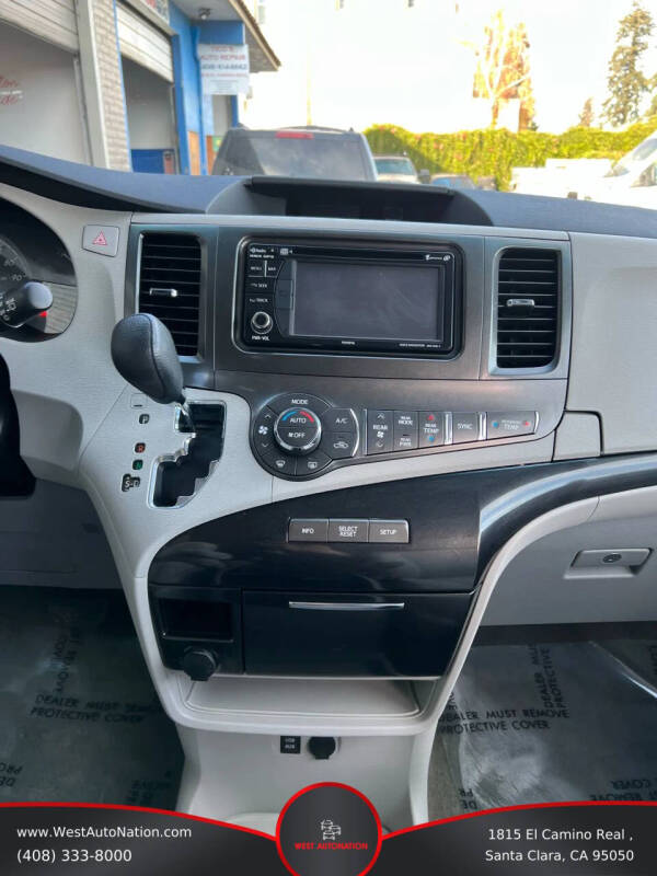 2013 Toyota Sienna